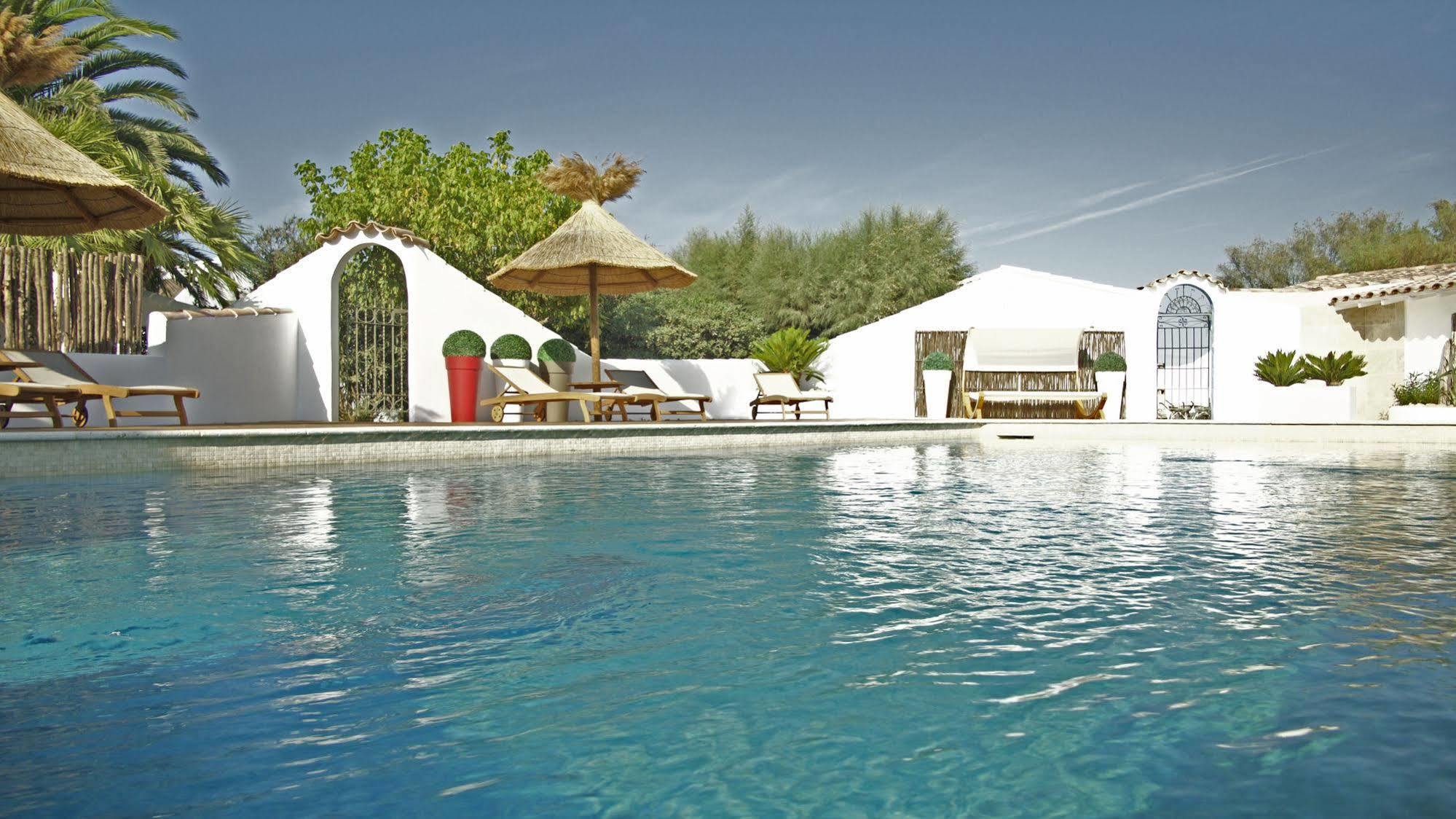 Mas Des Rieges & Spa Saintes-Maries-de-la-Mer Exterior photo