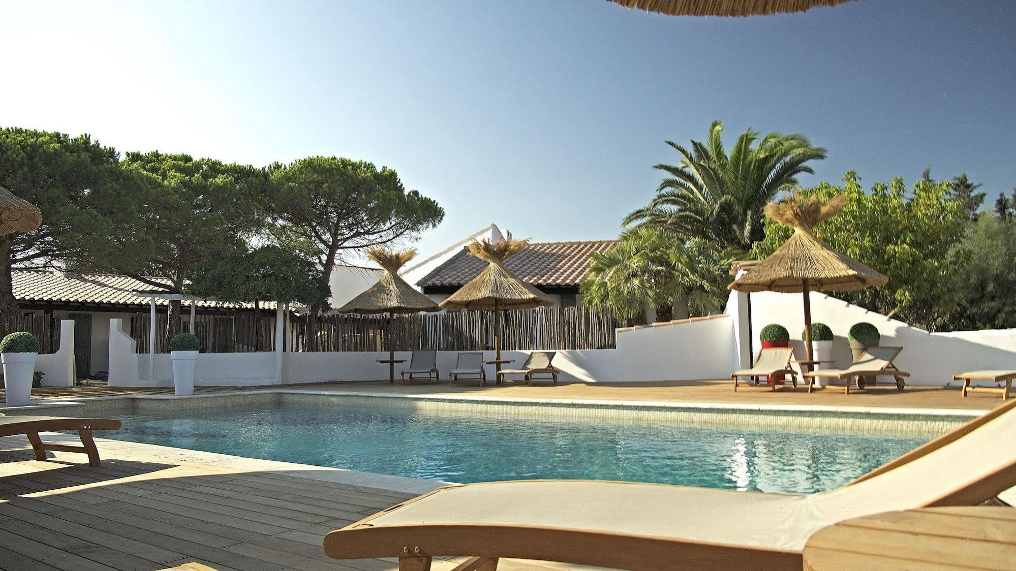 Mas Des Rieges & Spa Saintes-Maries-de-la-Mer Exterior photo